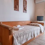Residence The Cherry House - Appartamenti Con Piscina * Carro