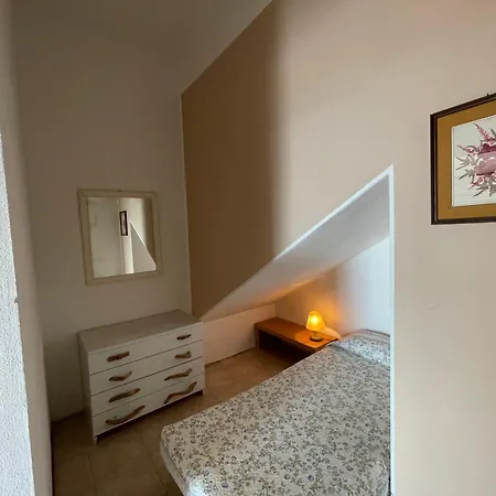 Residence The Cherry House - Appartamenti Con Piscina דירה Carro