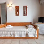 Residence The Cherry House - Appartamenti Con Piscina *
