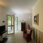 Residence The Cherry House - Appartamenti Con Piscina 公寓 *