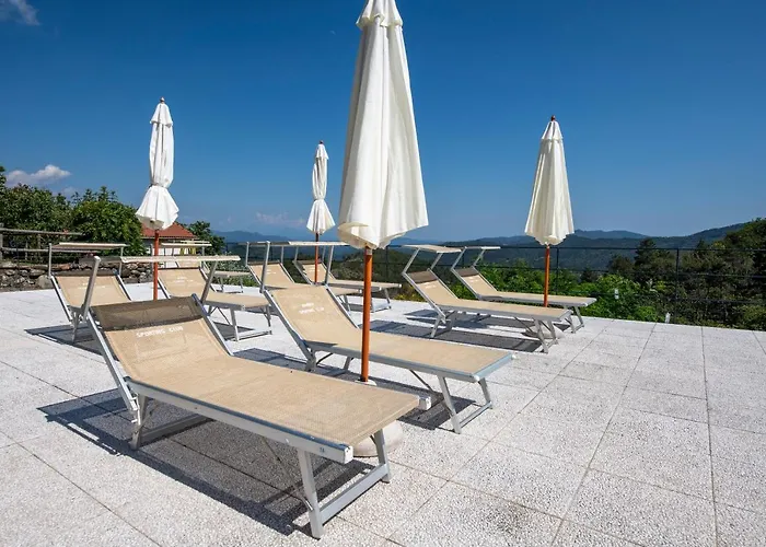 211 - Acacia, Terrazza Giardino E Piscina