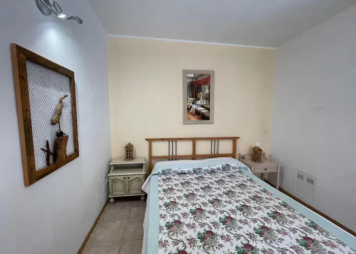 Residence The Cherry House - Appartamenti Con Piscina Carro
